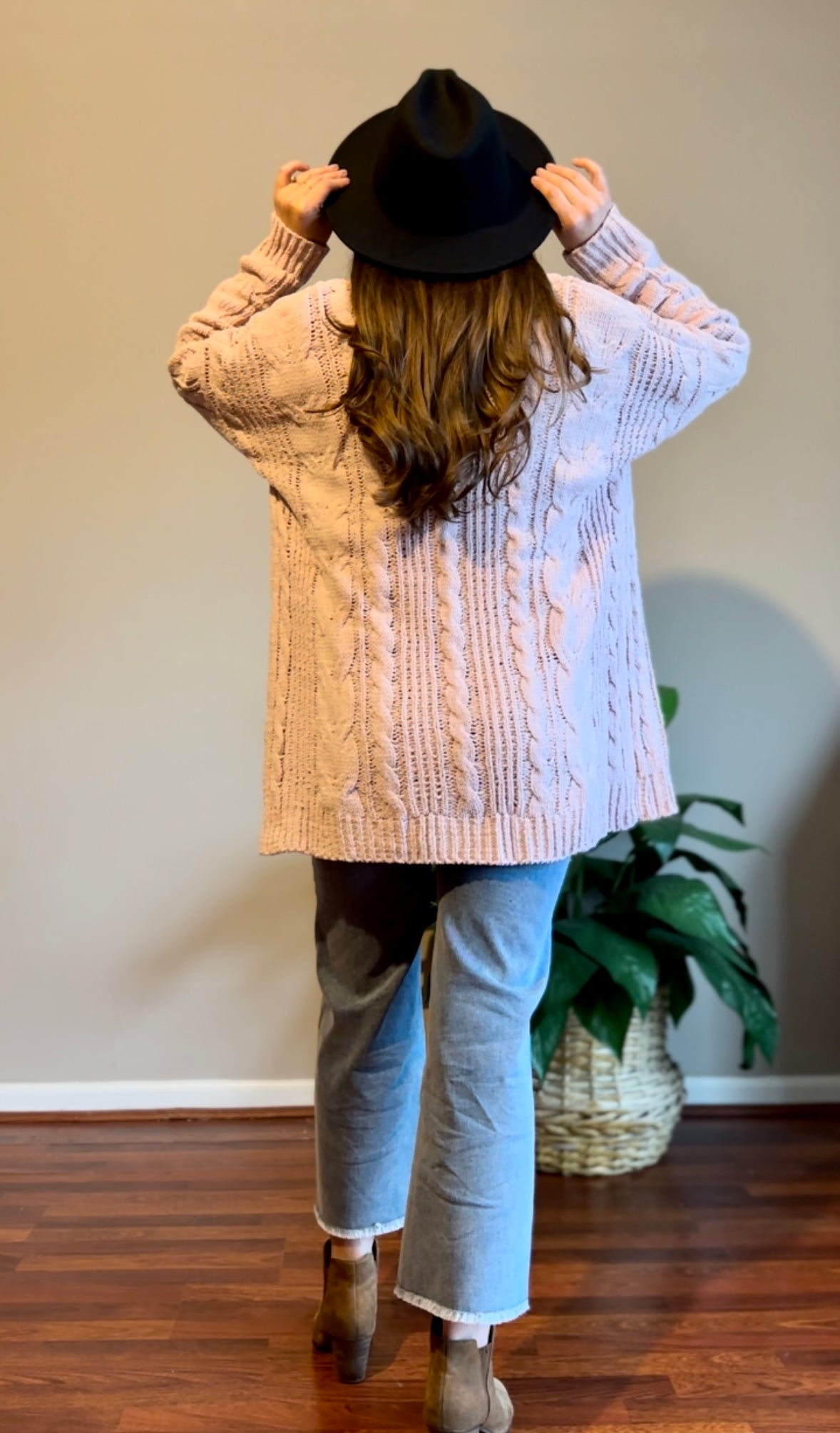 The Cozy Cardigan - Sweetheart Pink