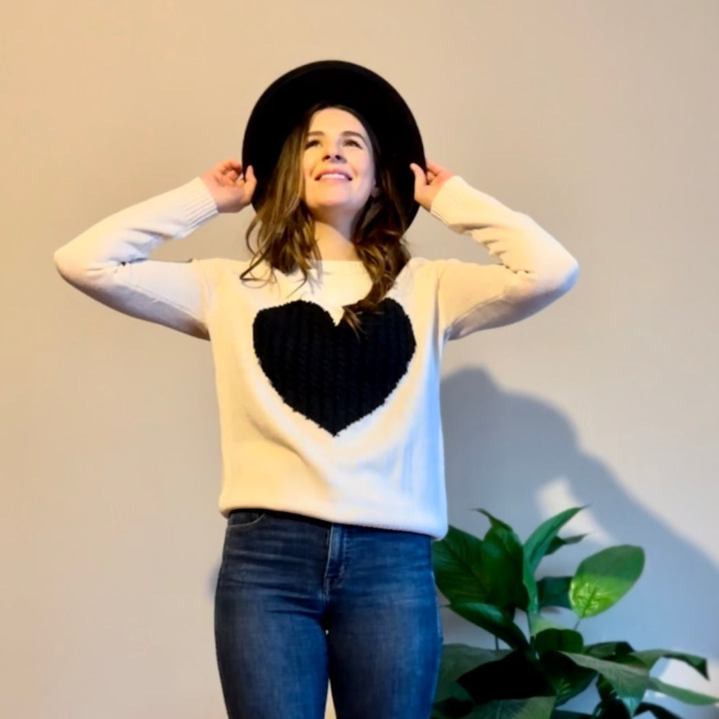 The Love Me Sweater - Crème w/ Black Heart